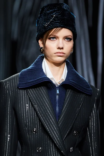 Look 136